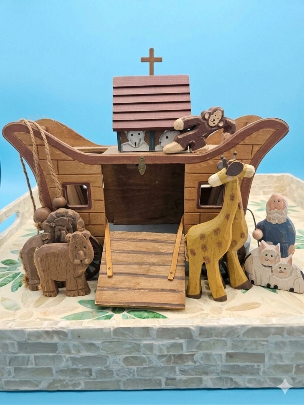 Wooden Noah's Ark Playset with Animals - Natural Brown and Yellow